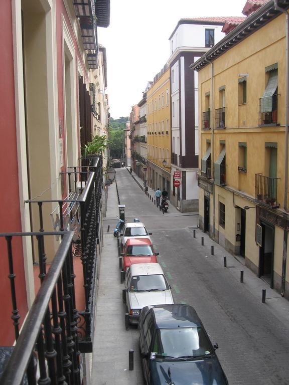 Paseo Del Prado Apartment By Allo Housing Madrid Exterior photo